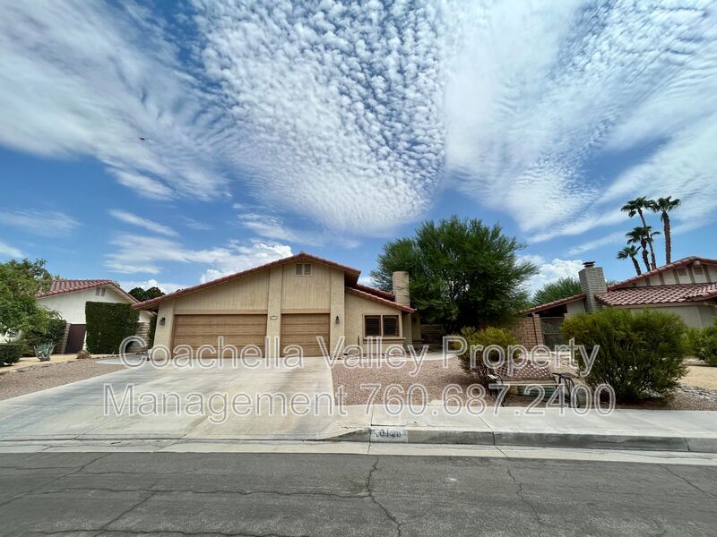 Palm Desert House: 40120 Sagewood Drive