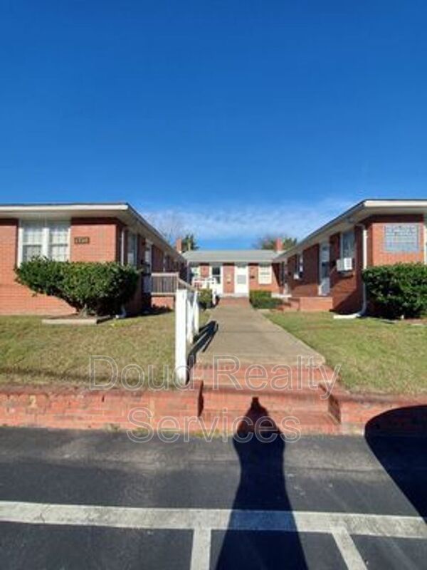 Norfolk Condo: 1710 Kingston Ave-