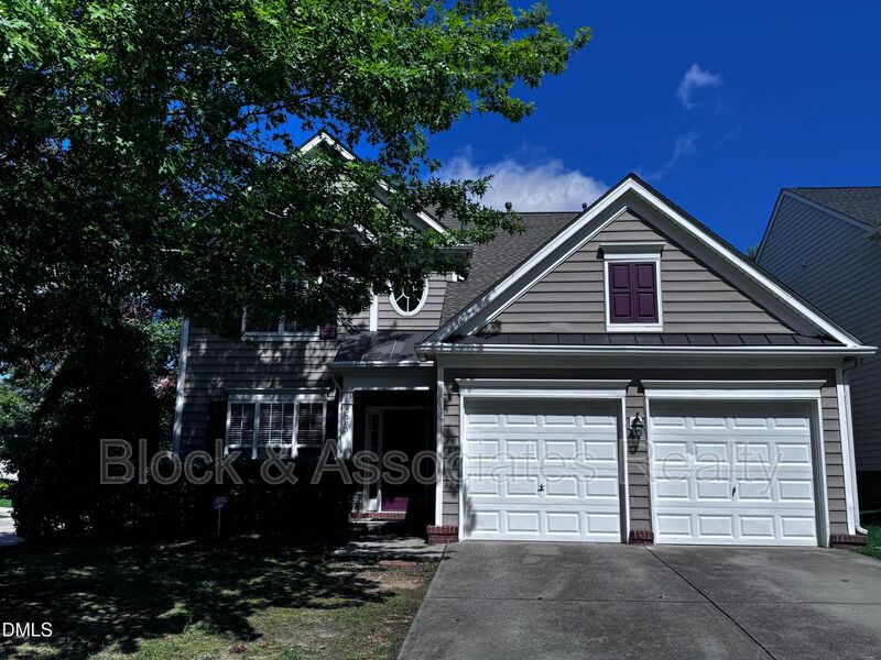Raleigh House: 3303 Colorcott St.