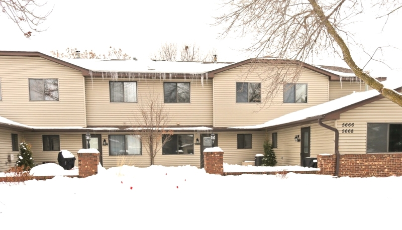 Saint Paul Condo: 5655 Brandlwood Court
