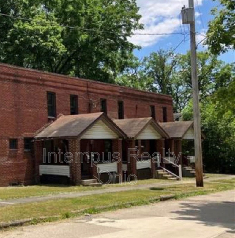 Youngstown House: 2129 Kensington Ave