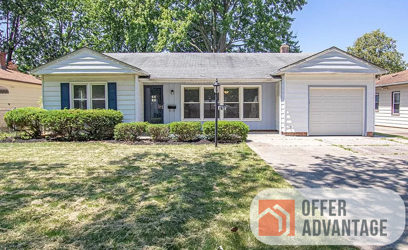 Parma Heights House: 7072 Oakwood Road