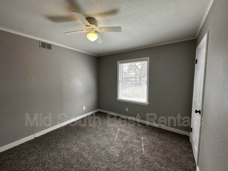 Request a Viewing for 3395 Steve Rd (Cherokee Sherwood Forest