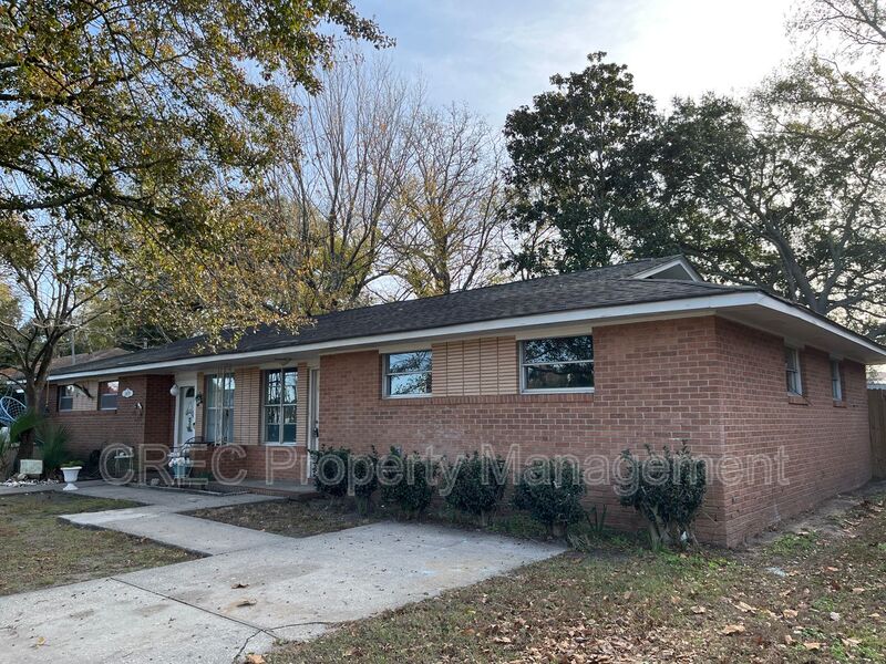 Charleston Condo: 1635 Memminger Avenue