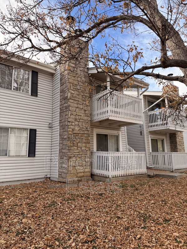 Aurora Condo: 14424 E Colorado Drive - 202