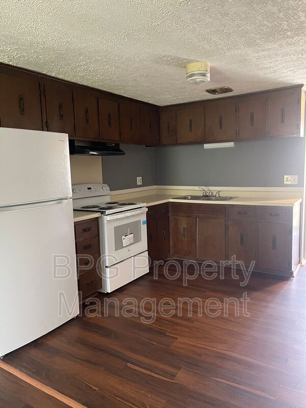 White Sulphur Springs Condo: 123 Circle Drive
