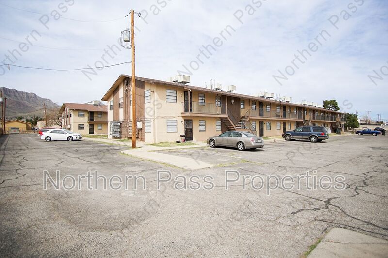El Paso Condo: 4700 Maxwell Ave