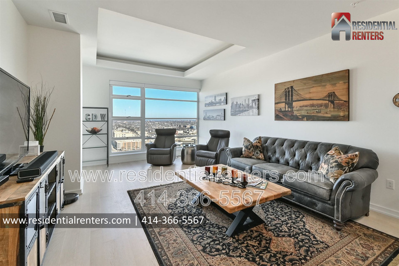 Milwaukee Condo: 1141 N Martin L Jr Dr