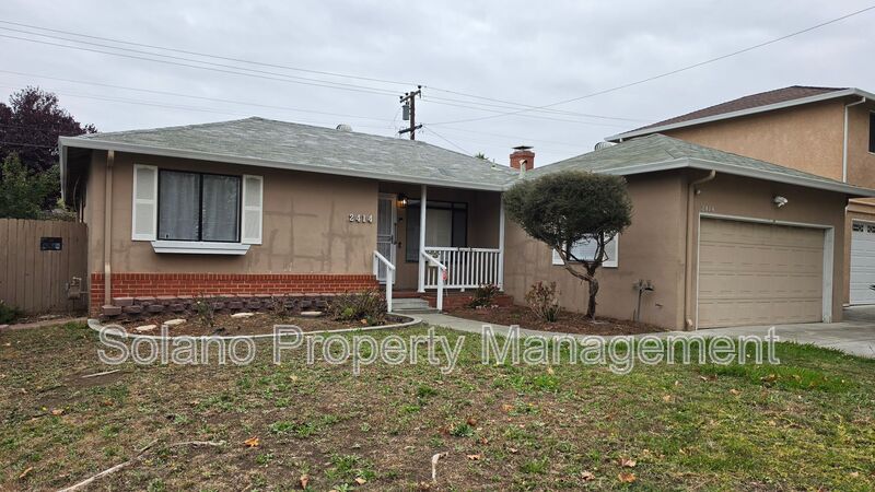 Vallejo House: 2414 Tennessee Street