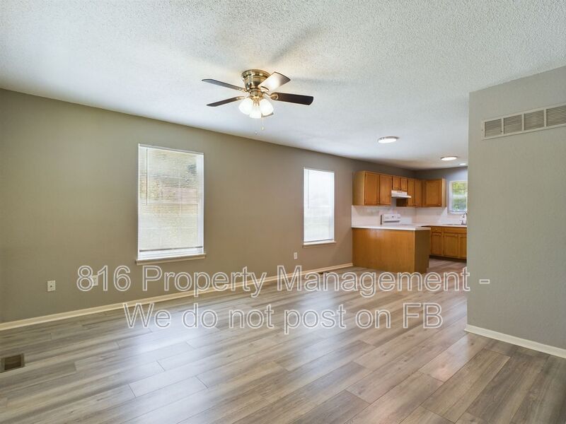 Kansas City Condo: 2314-2316 Monroe Ave