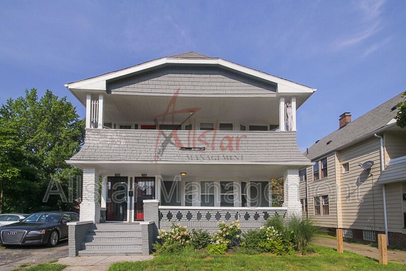 East Cleveland Condo: 1550 Glenmont Rd