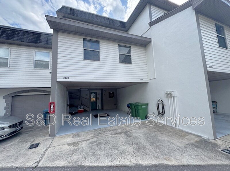 Winter Haven Condo: 2227 9th St. SE