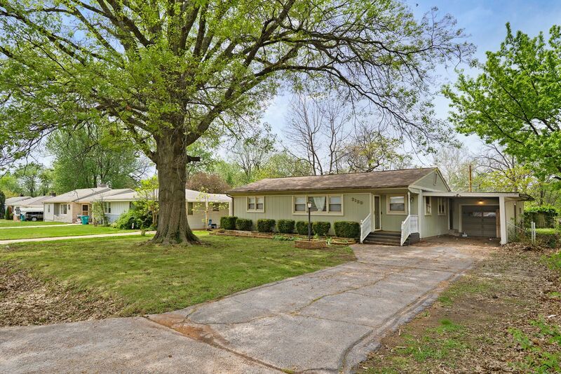 Springfield House: 2129 South Delaware Avenue