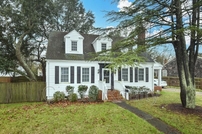 Portsmouth House: 10 Parkside Pl