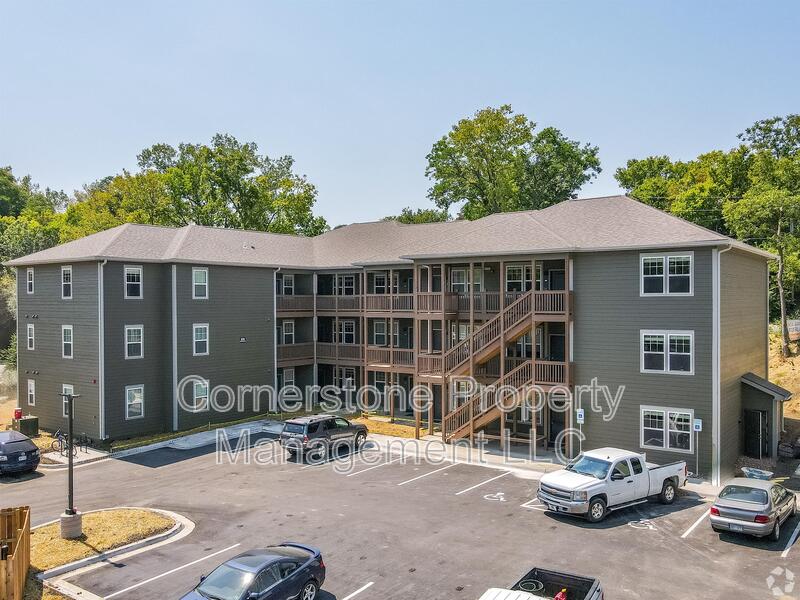 Lawrence Condo: 935 Michigan Street - 201