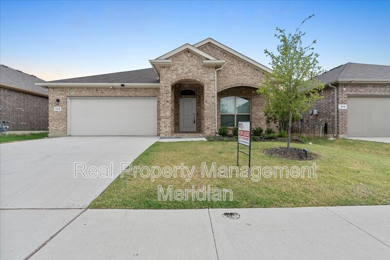 Haslet House: 212 Roundstone Rd