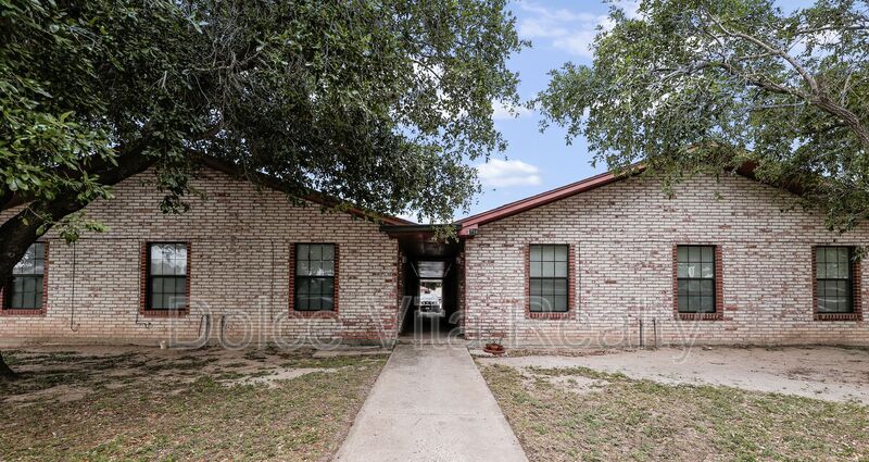 McAllen Condo: 2716 N 31st St