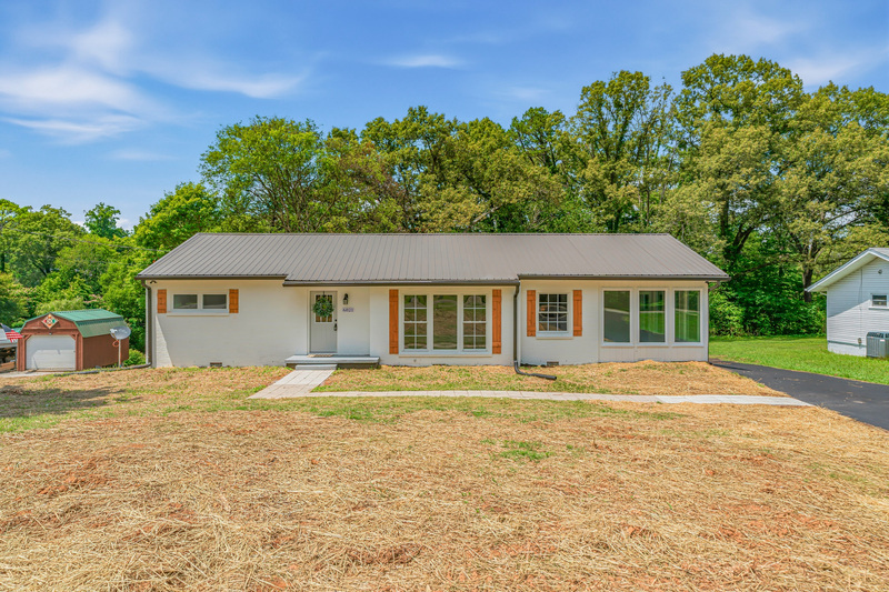 Knoxville House: 6821 Westland Drive