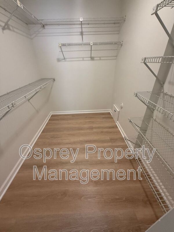Well-Maintained Beachside Condo Near Shore Drive *ASK ABOUT OUR ZERO DEPOSIT* - Photo 11