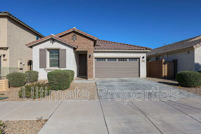 Surprise House: 25151 N 143rd Dr