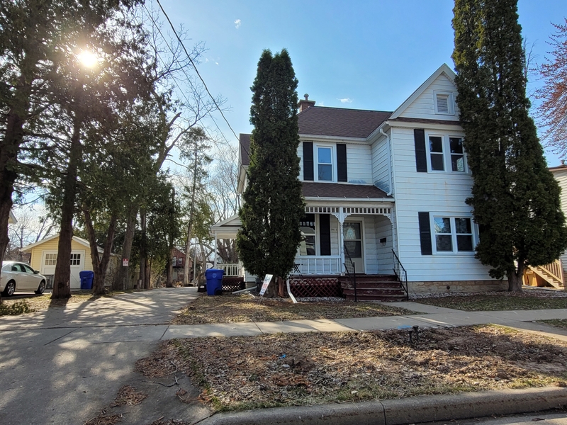 Appleton Condo: 1411 North Appleton Street - 1411 1/2