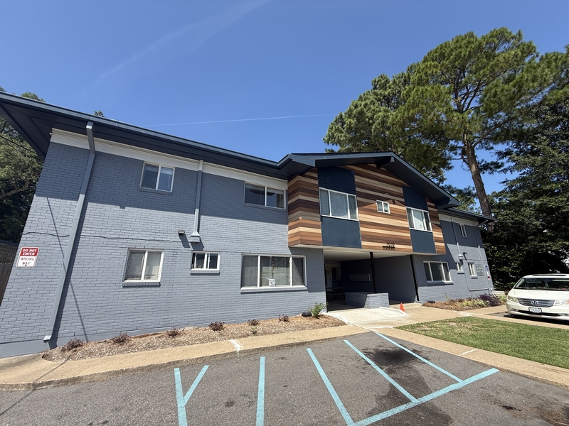 Norfolk Condo: 7919 Bison Ave, #1
