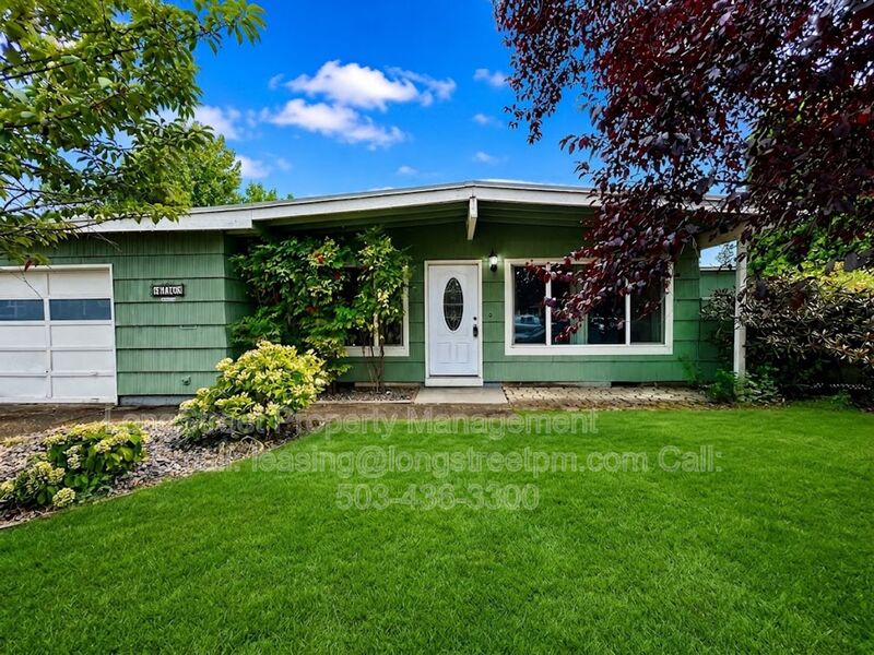 Portland House: 16764 SE Market St