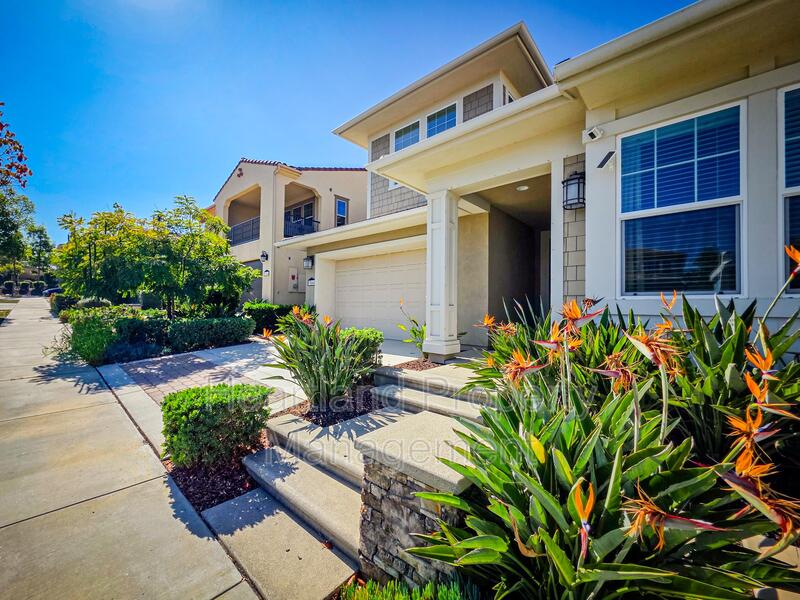 San Diego House: 13568 Bolero Way