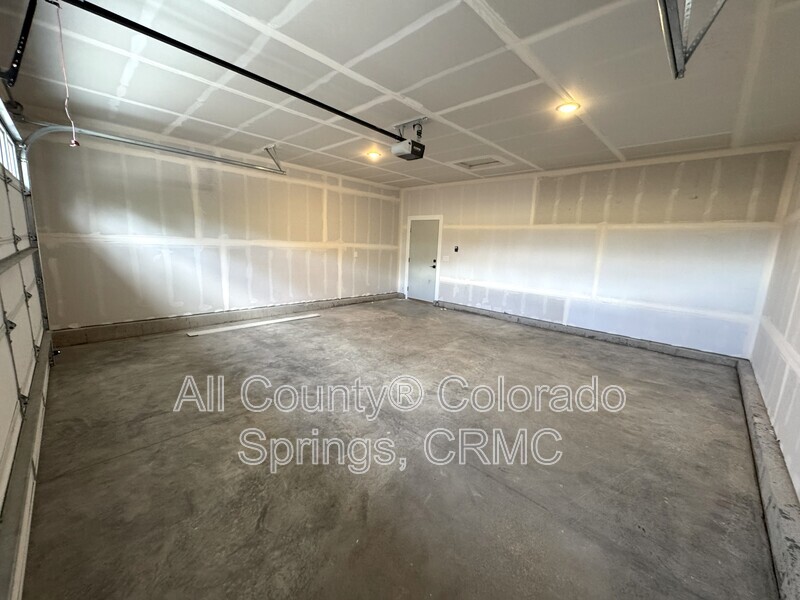 Main Rental Photo 26