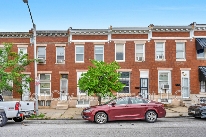 Baltimore Townhome: 1334 North Luzerne Avenue