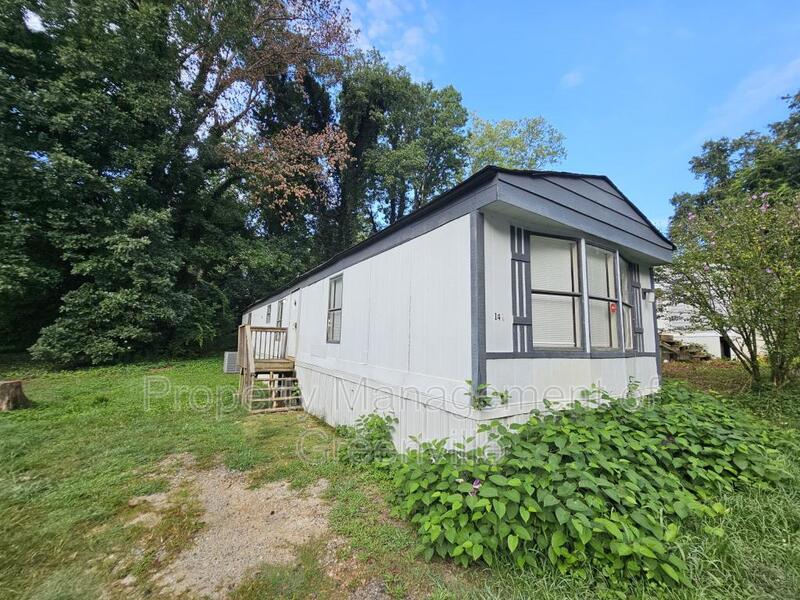 Duncan House: 146 Duncanwood Dr