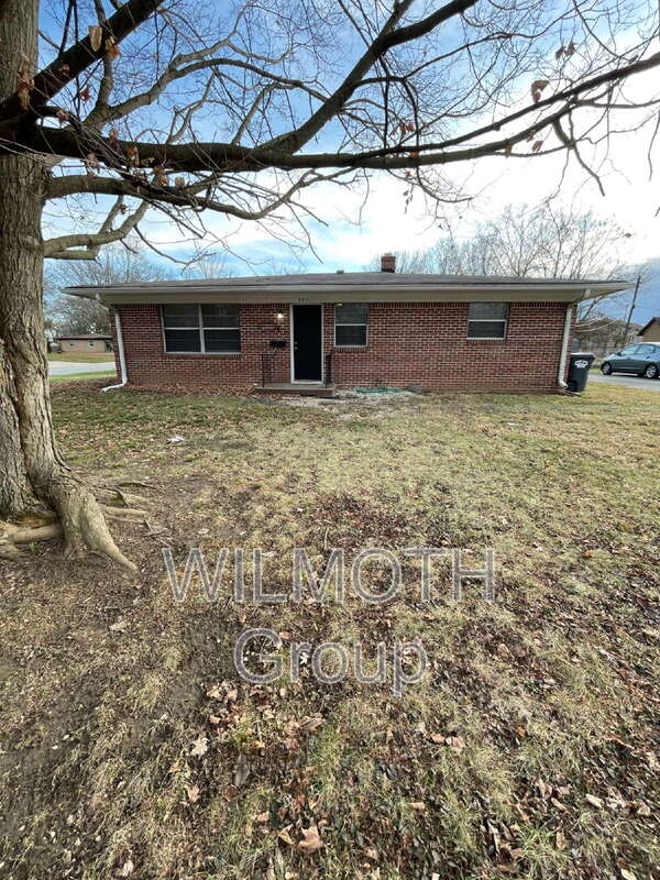 Greenwood Condo: 622 Brewer Place