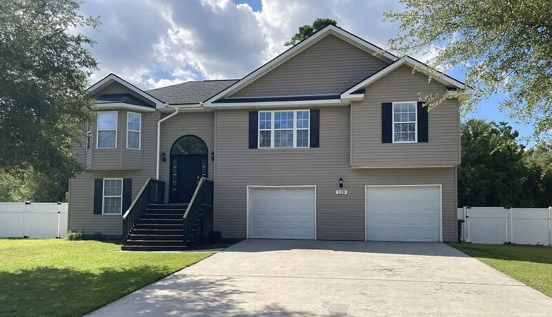 Rincon House: 129 Ridgewood Circle