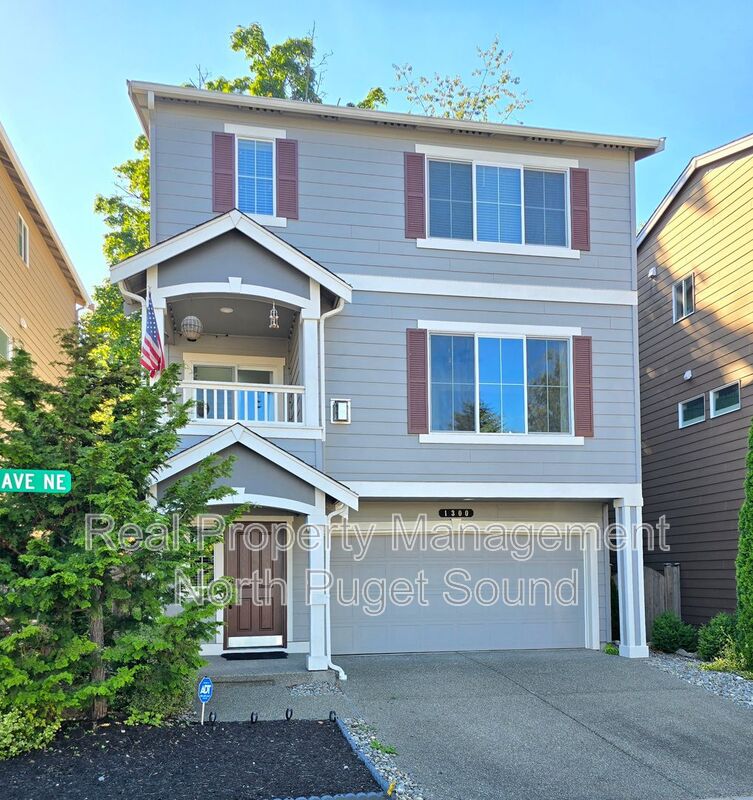 Lake Stevens House: 1300 92nd Ave NE