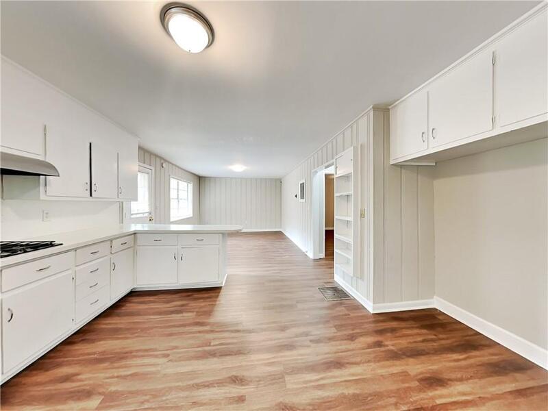 Atlanta House: 199 Howard St NE