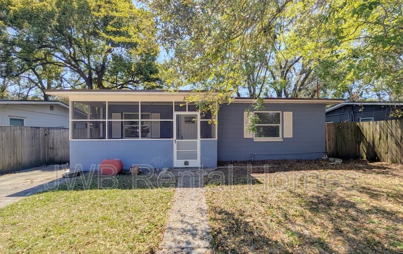 Jacksonville House: 3228 Myra St