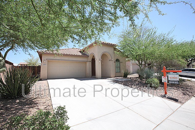 Peoria House: 12082 W Dove Wing Way