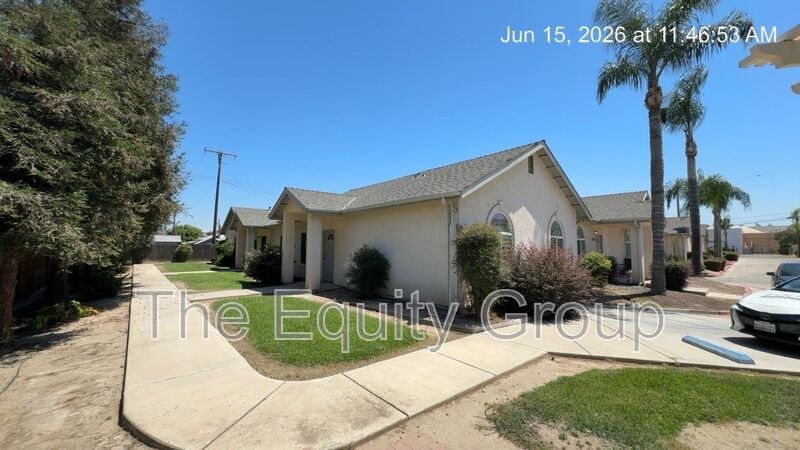 Visalia Condo: 1319 South Crowe Street