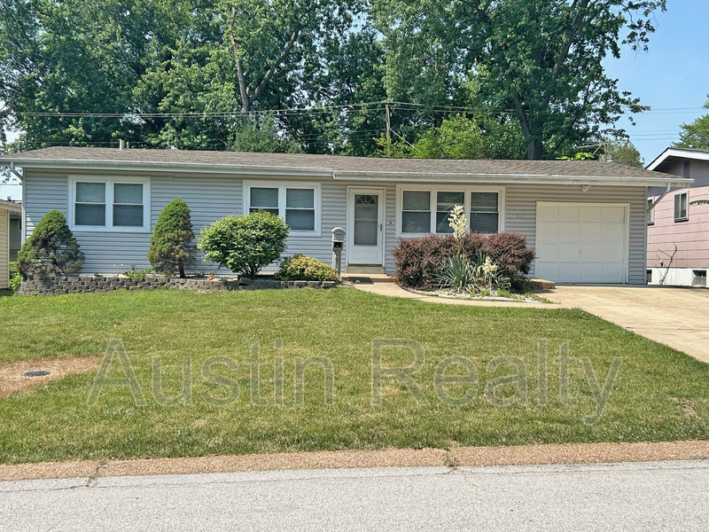 Request a Viewing for 836 Holiday Ave Tenant Turner