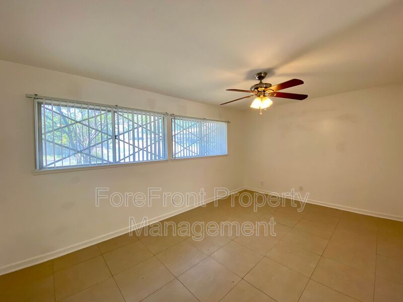 3419 Shady Springs San Antonio TX 78230-4932 - Photo 5