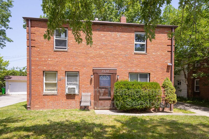 Euclid Condo: 20131 Crystal Ave
