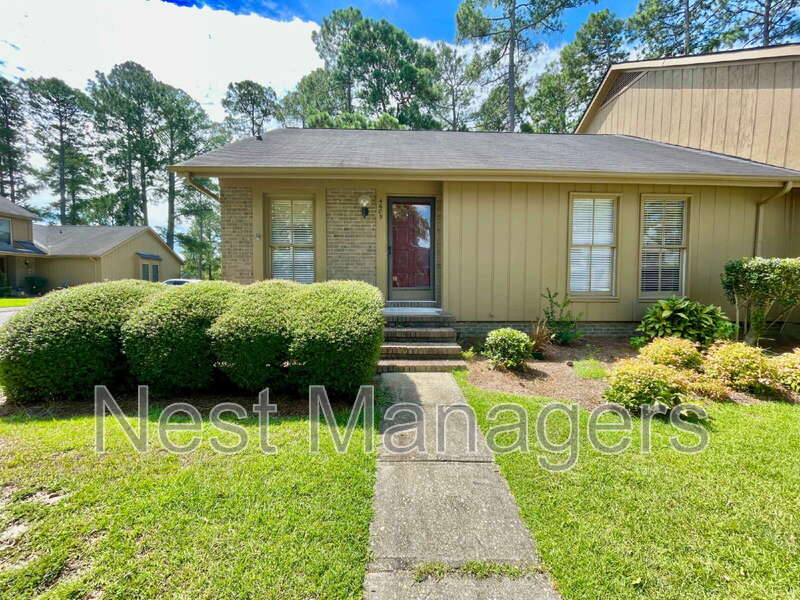 Fayetteville House: 4609 Fen Court