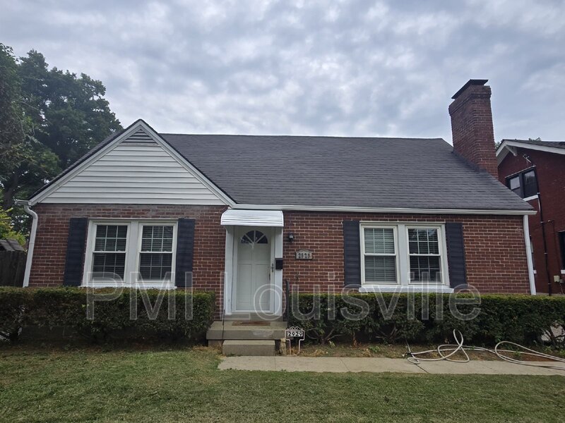 Louisville House: 2929 Bon Air Ave