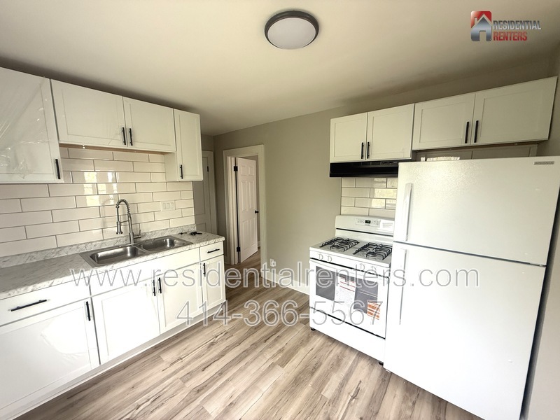 Milwaukee Condo: 2724 N Palmer Street