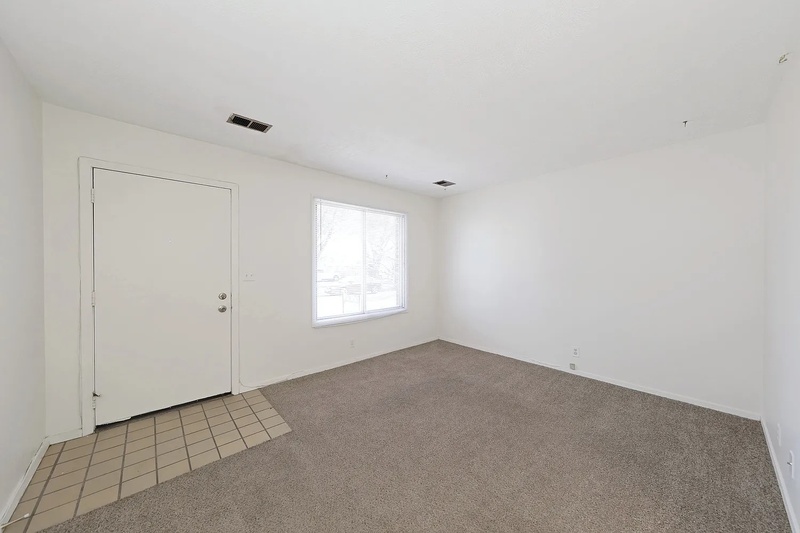 Lincoln Condo: 2825 North 47th Street - 2