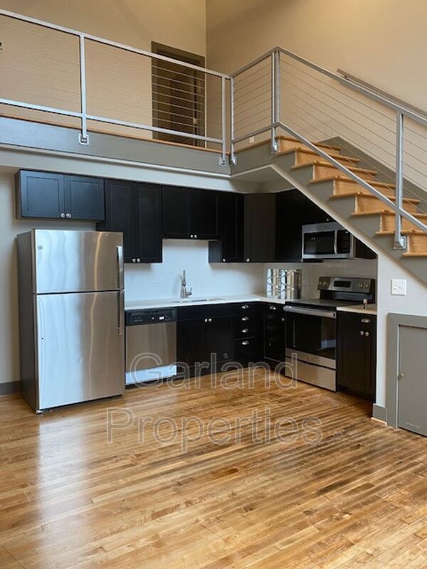 Roanoke Condo: 821 Salem Ave SW