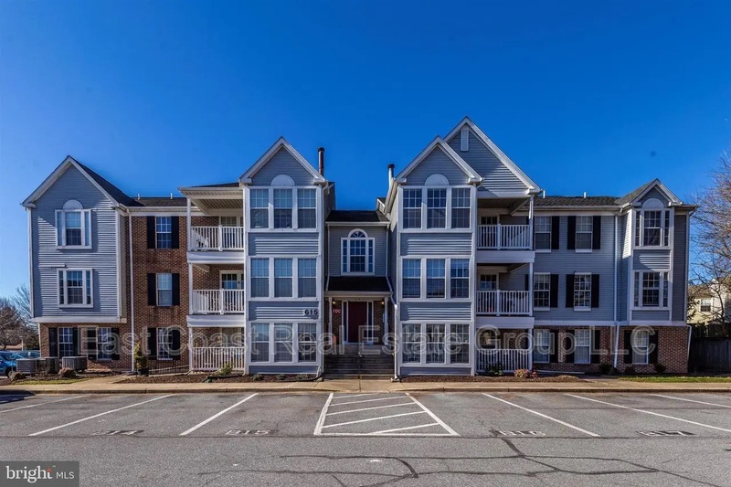 Frederick Condo: 615 Himes Ave