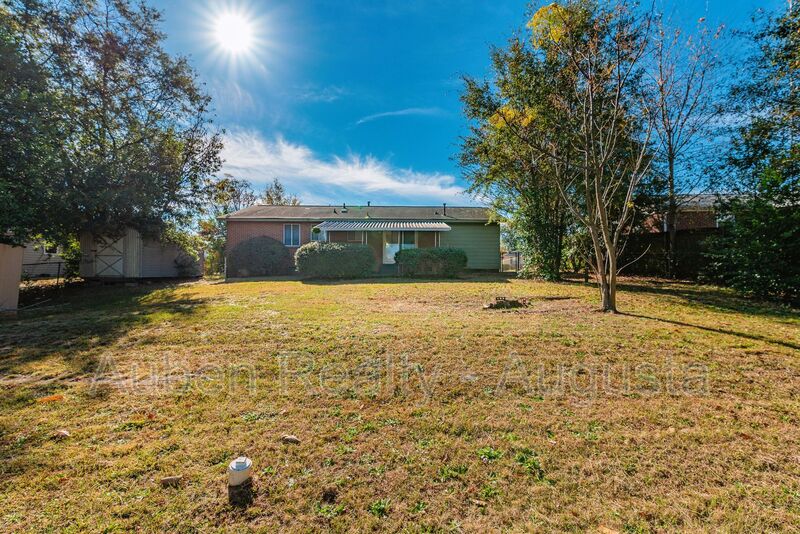 Request a Viewing for 3027 Jeanne Road Tenant Turner