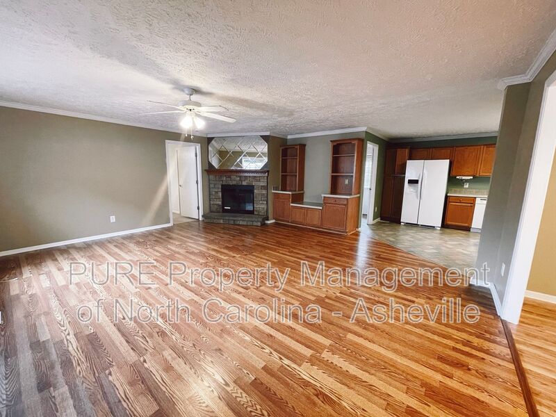 Asheville House: 208 Michigan Ave