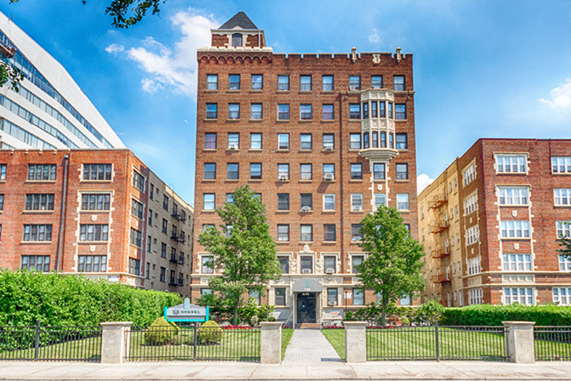 East Orange Condo: 158 S Harrison St - 5D